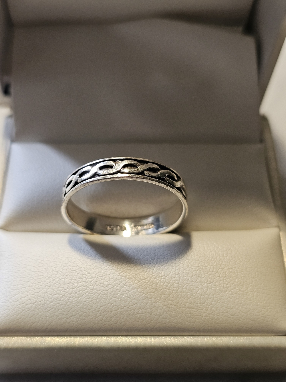 Sterling Silver 925 Chain-Pattern Band Ring - 10¼